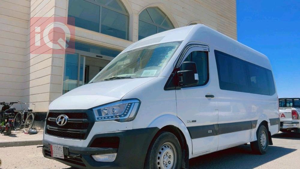 هیوندای H350